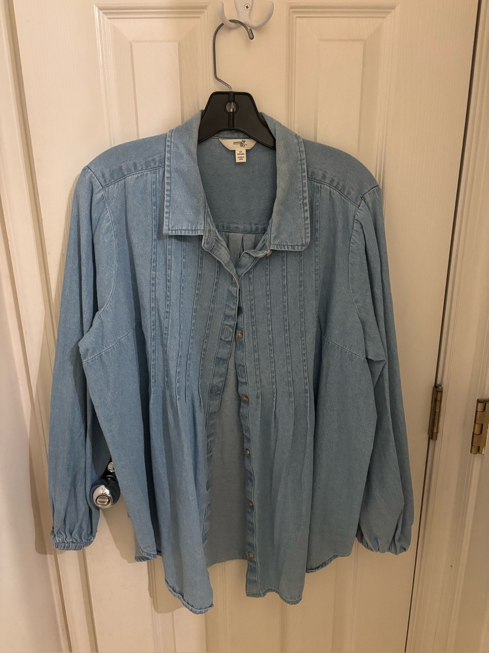 Terra & Sky Light Blue Button-Down Denim Shirt